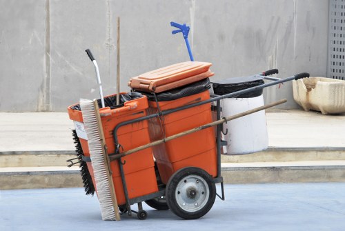 Packing services by Man and Van in Maida Vale